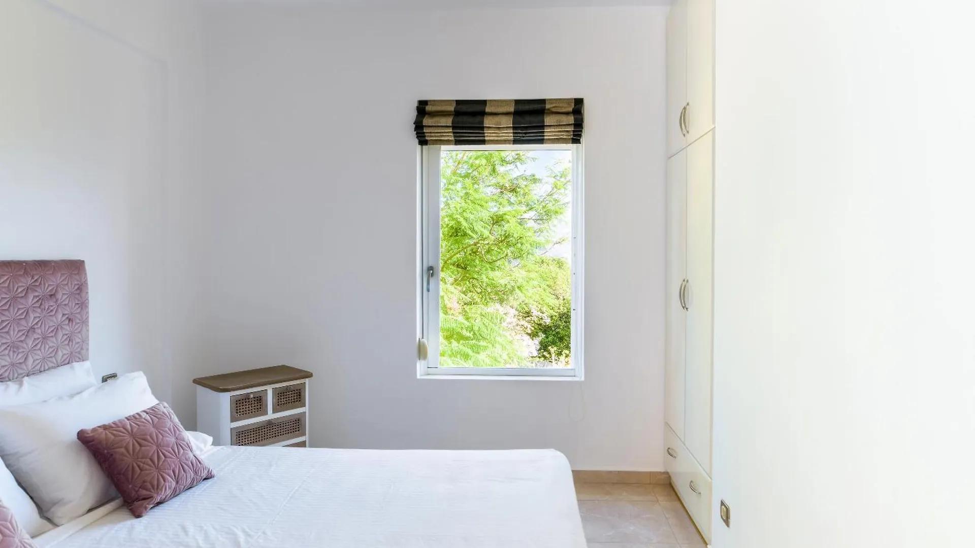 Archontariki Luxury Suites Collection In Lakithra Village 0*,